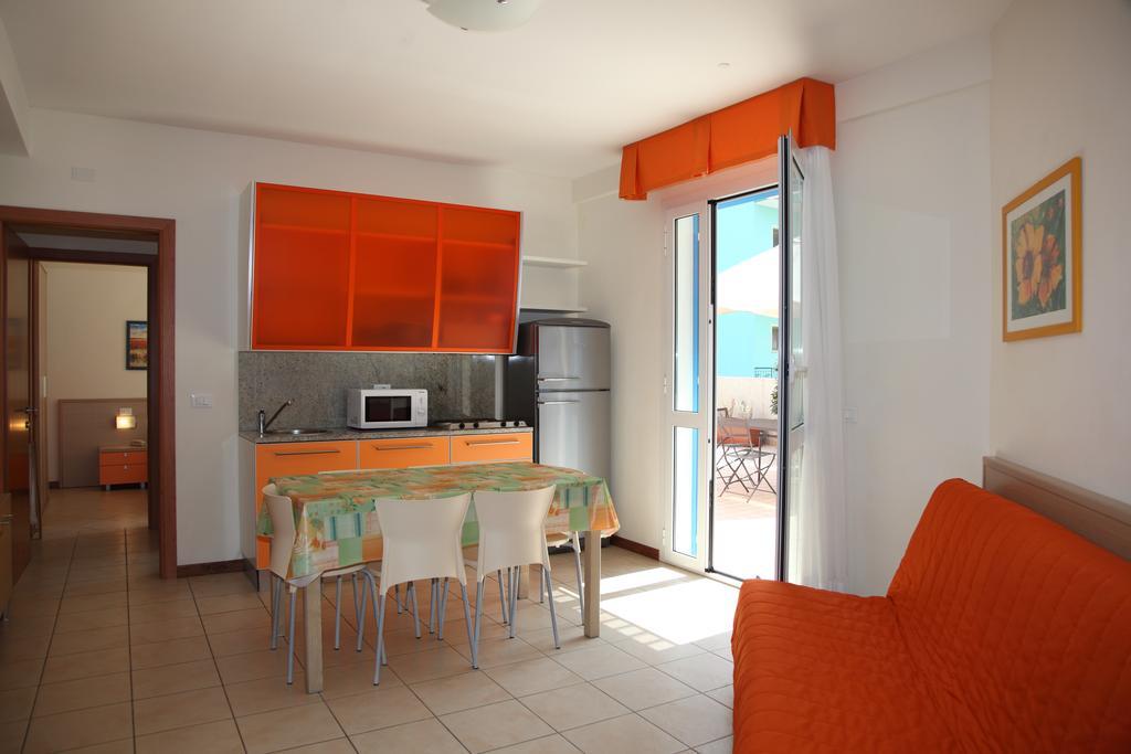 Aparthotel Gioia カオルレ 部屋 写真