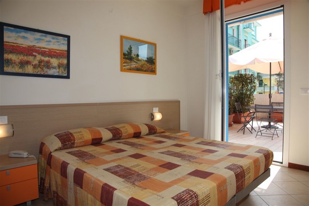 Aparthotel Gioia カオルレ エクステリア 写真